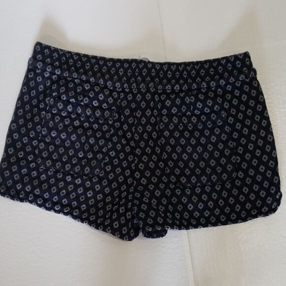 Loft cotton short w/ Elastic waist - Picture 3 of 3